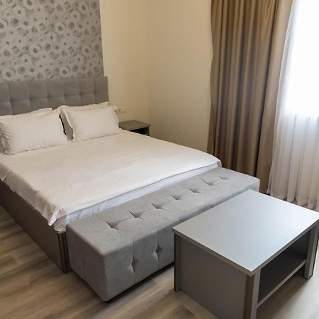 Dora Hotel 쉼켄트 외부 사진
