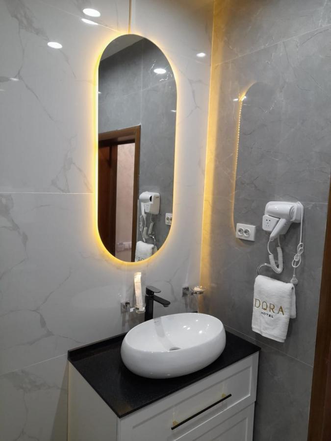 Dora Hotel 쉼켄트 외부 사진